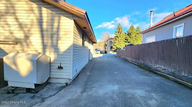 $369,000 | 119 South 5th Street, St. Maries, ID 83861