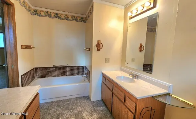 $369,000 | 119 South 5th Street, St. Maries, ID 83861