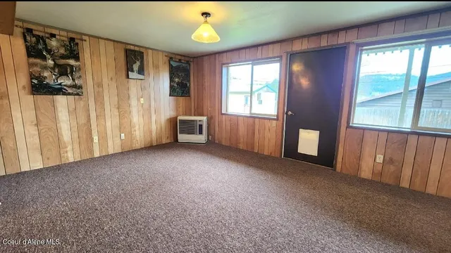 $369,000 | 119 South 5th Street, St. Maries, ID 83861