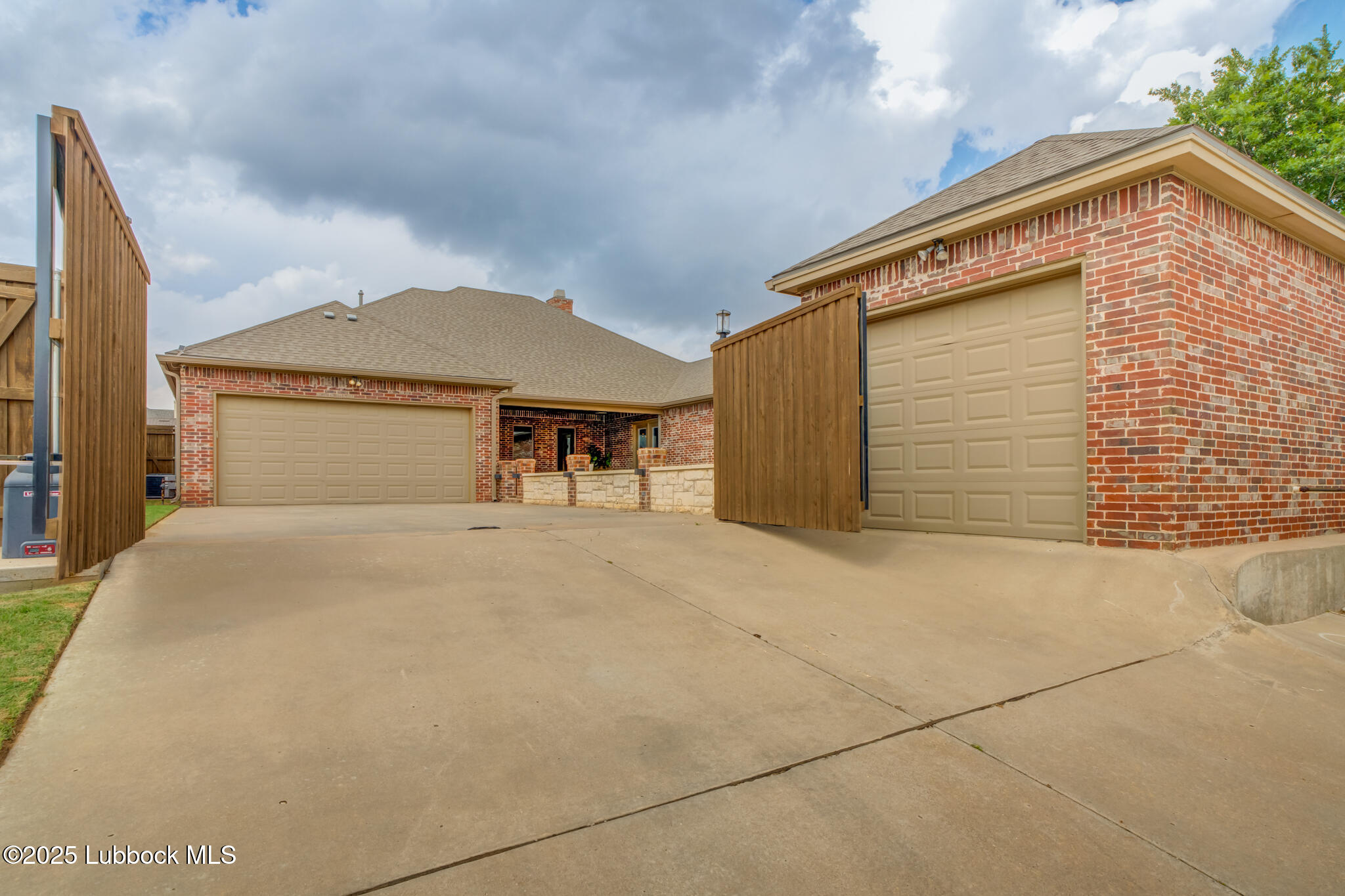 3813 113th Street Lubbock, TX 79423 - Photo 60 of 62 DSC07869_70_71