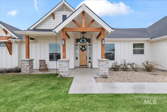 $949,000 | 15011 Snow Mountain Drive, Caldwell, ID 83607