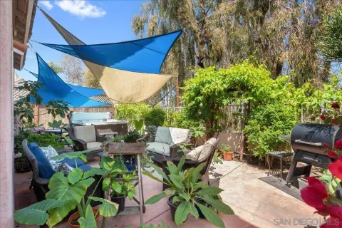 $1,079,000 | 3266 San Helena Drive, Oceanside, CA 92056