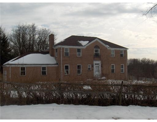 219 McKenzie Road Clinton, PA 15026 - Photo 1 of 11 Exterior Front.