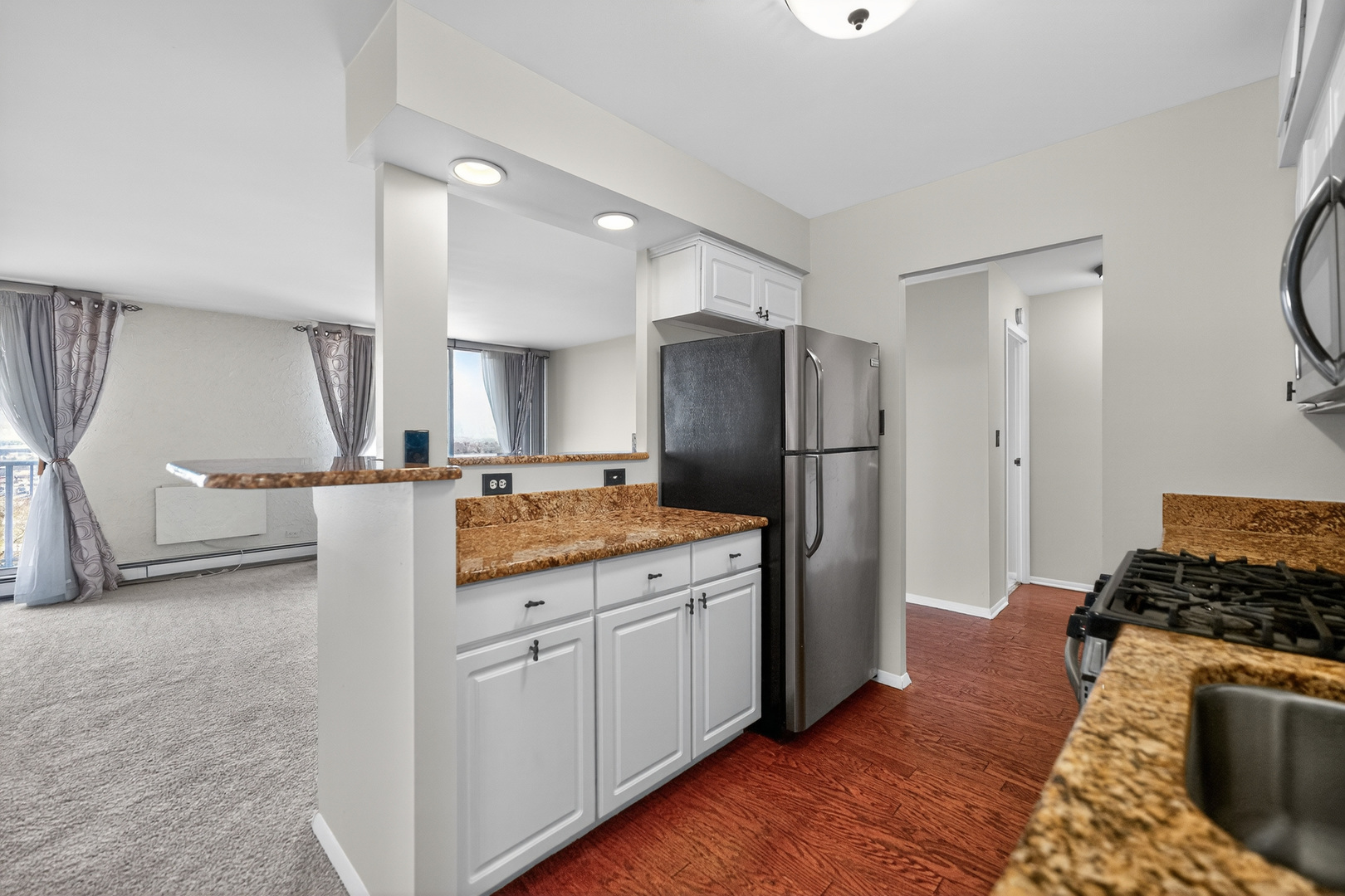 40 North Tower Road, Unit 9K Oak Brook, IL 60523 - Photo 11 of 30