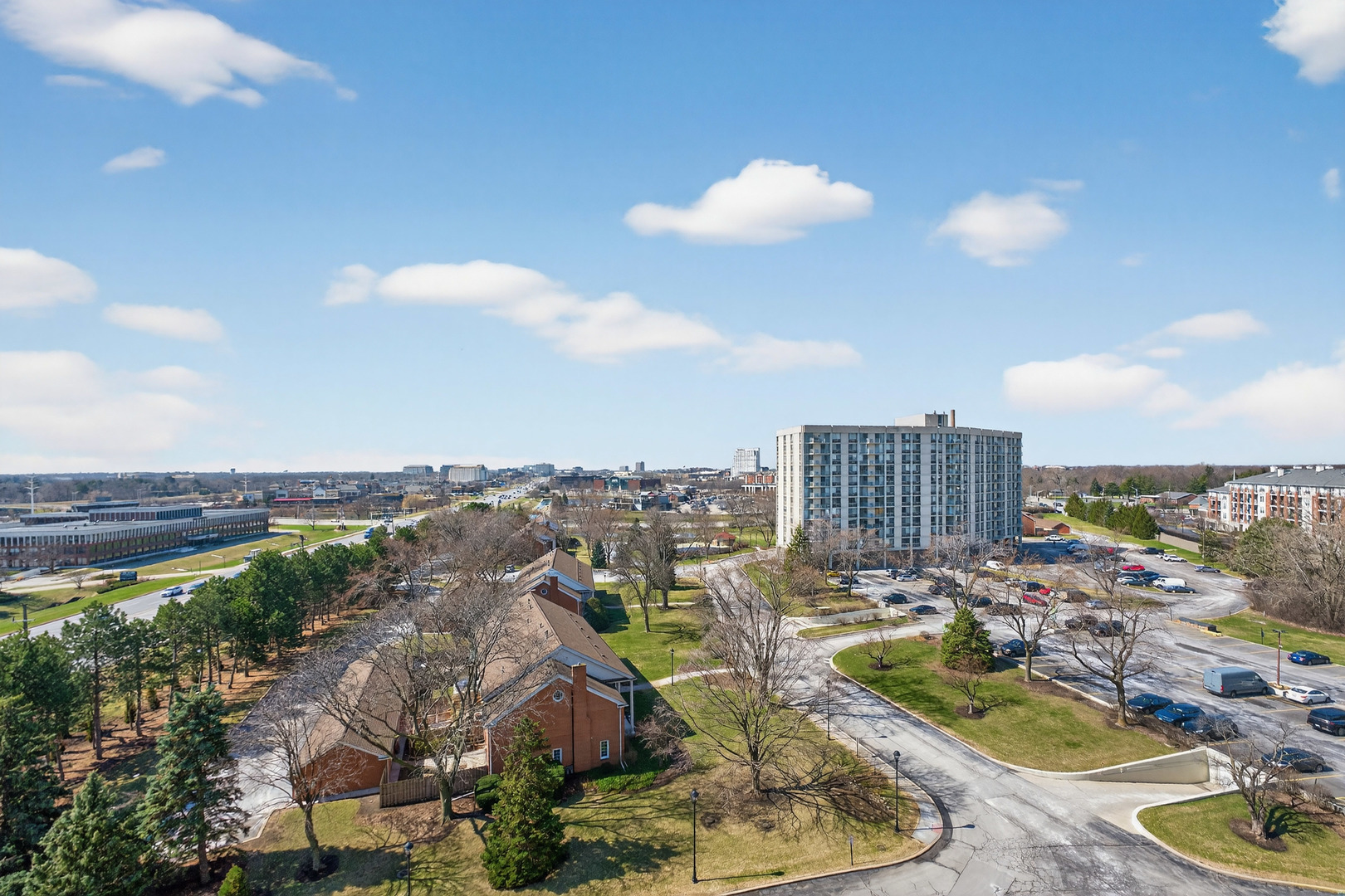 40 North Tower Road, Unit 9K Oak Brook, IL 60523 - Photo 30 of 30