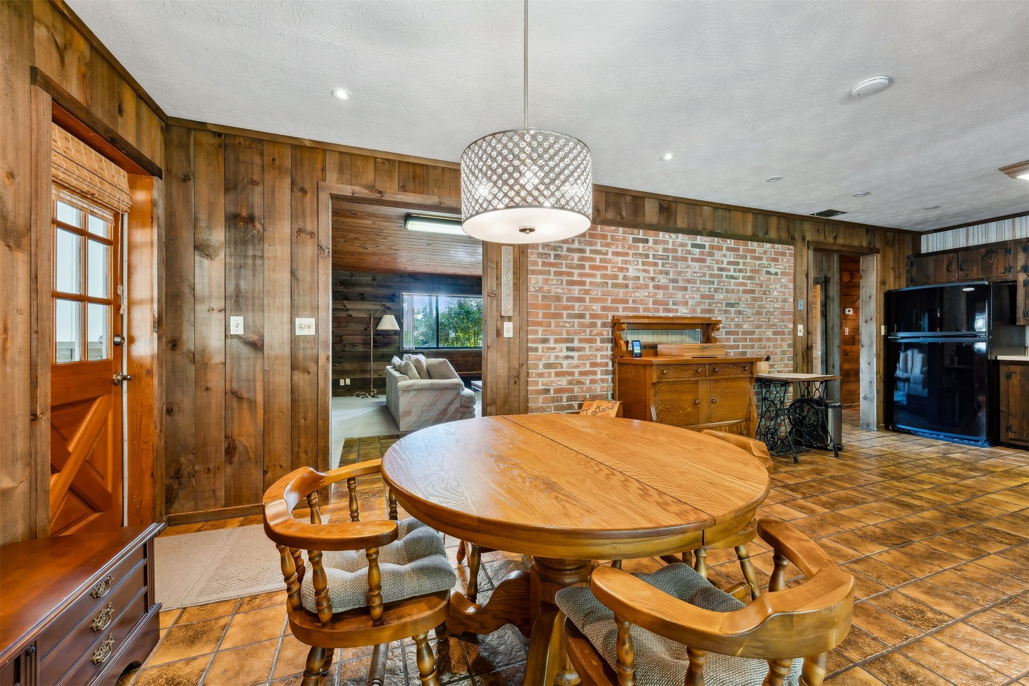 96111 Pirates Bluff Road Yulee, FL 32097 - Photo 14 of 52 a view of a dining room with furniture