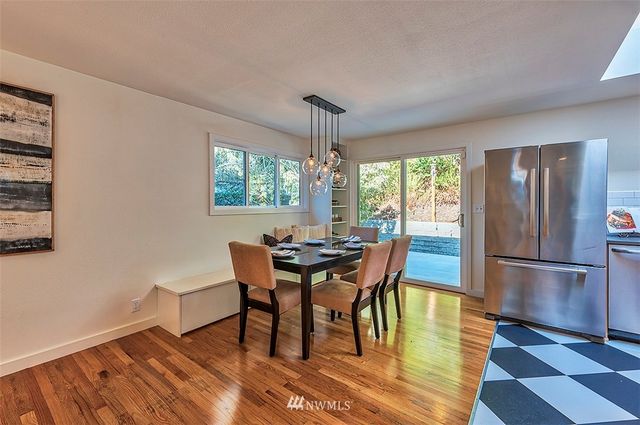 $900,000 | 6628 Northeast 129th Street, Kirkland, WA 98034