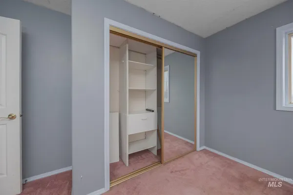 $499,000 | 1200 Hoffman Drive, Vale, OR 97918