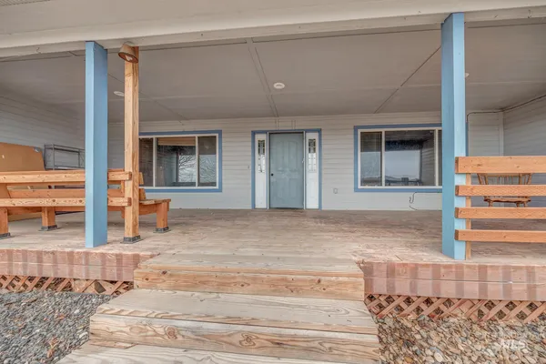 $499,000 | 1200 Hoffman Drive, Vale, OR 97918