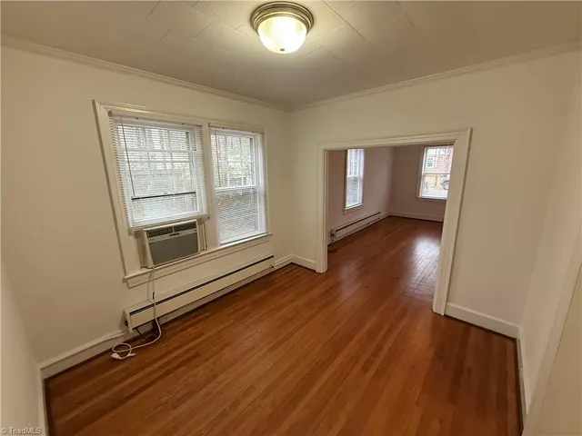 $845 | 647 Irving Street, Unit 2, Winston-Salem, NC 27103