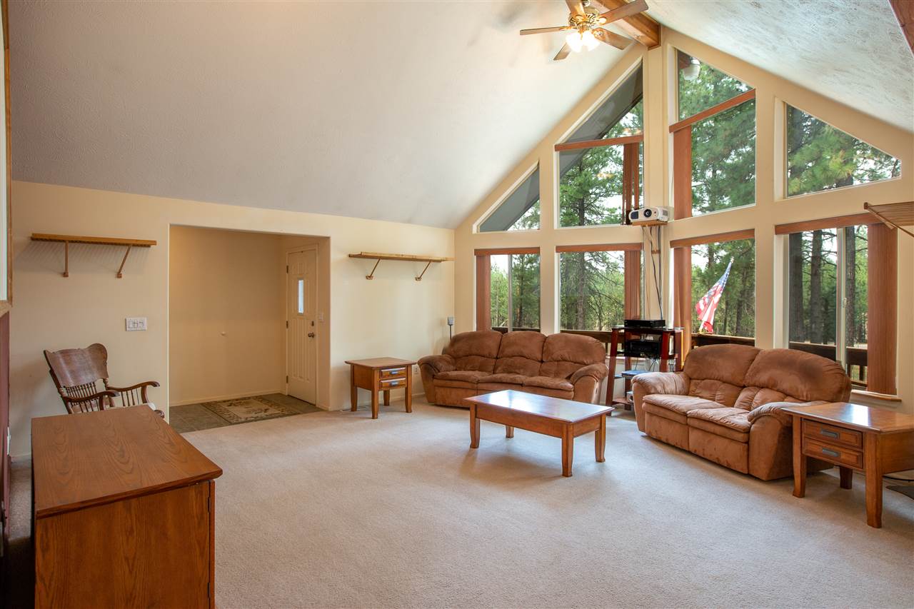 303 West Montgomery Road Deer Park, WA 99006 - Photo 4 of 17 Gallery Image 4