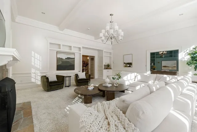 $7,995,000 | 200 Pond Road, Wellesley, MA 02482