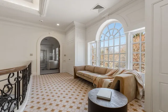 $7,995,000 | 200 Pond Road, Wellesley, MA 02482