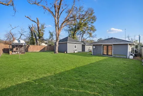 $675,000 | 4522 Randwick Drive, Houston, TX 77092