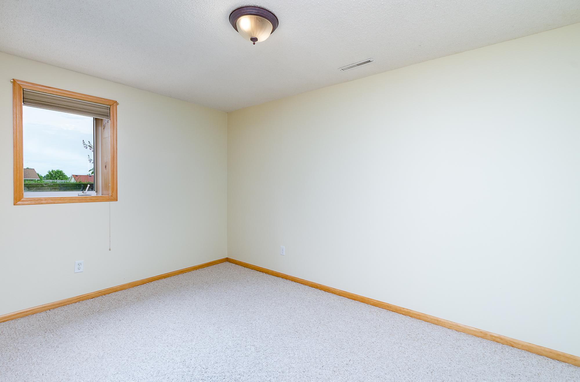 5214 Augusta Lane Northwest Rochester, MN 55901 - Photo 22 of 36