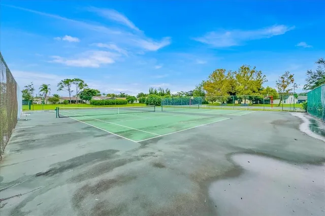 $2,500 | 5734 Delano Lane, Orlando, FL 32821