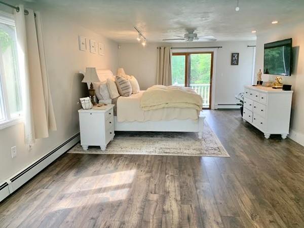 171 County Road Bourne, MA 02532 - Photo 5 of 27 a living room with furniture and window
