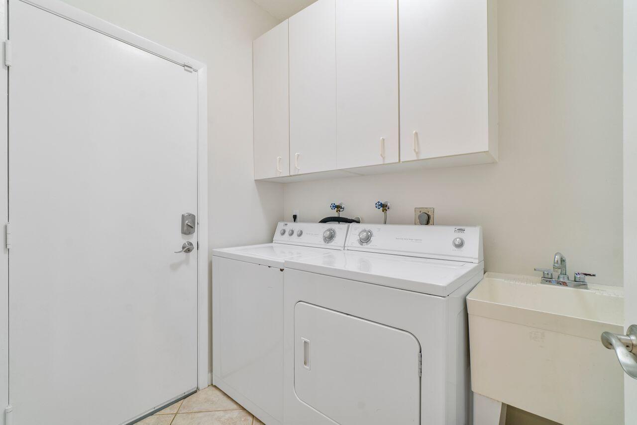 23334 Alora Drive Boca Raton, FL 33433 - Photo 35 of 44 23334_Alora_Dr_37