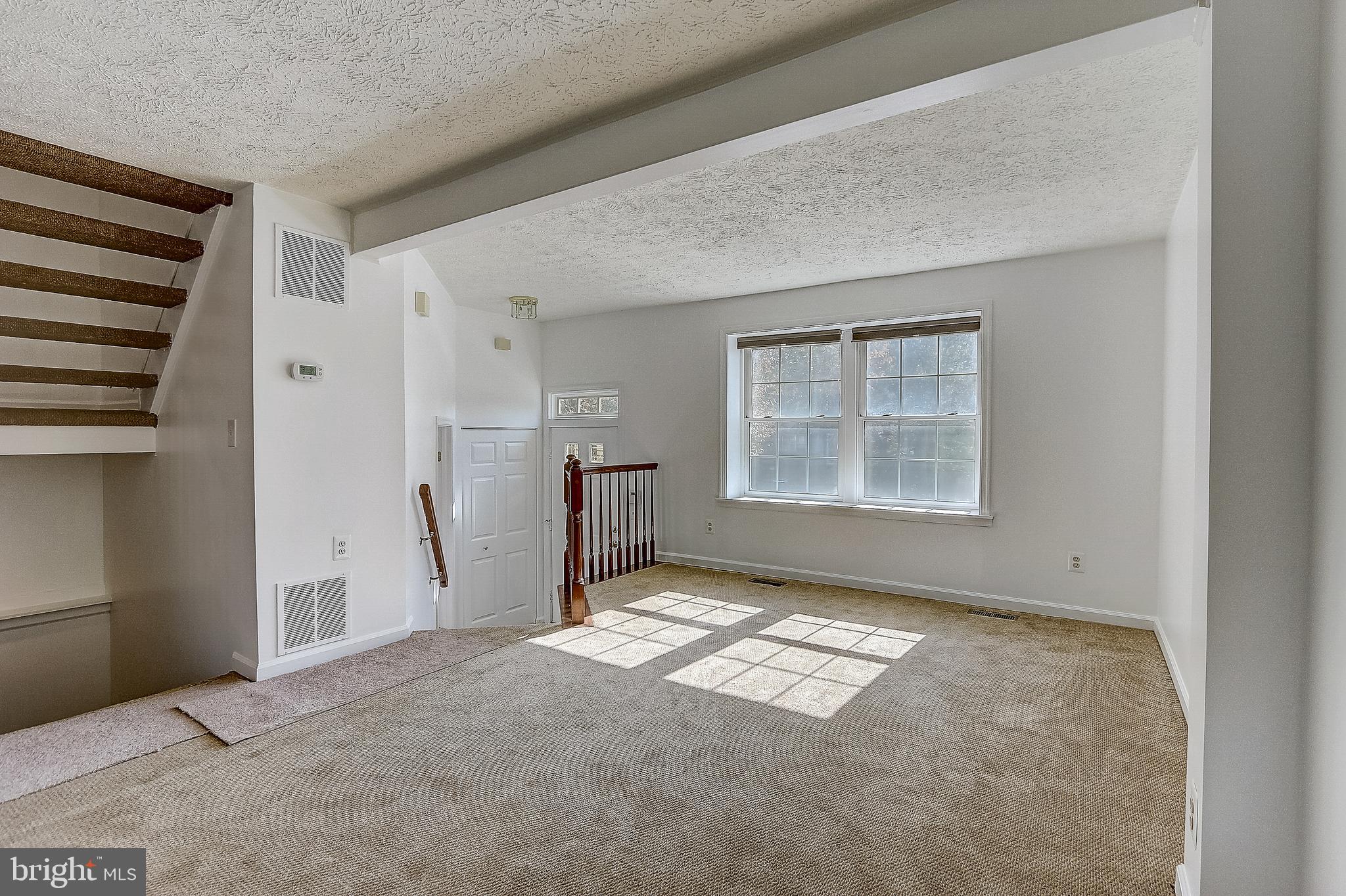304 Ridgecrest Court Stafford, VA 22554 - Photo 6 of 49 Gallery Image 6