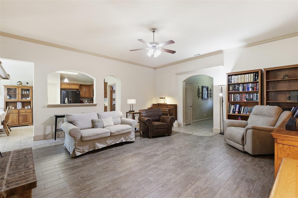 317 Delaware Street Burleson, TX 76028 - Photo 22 of 30