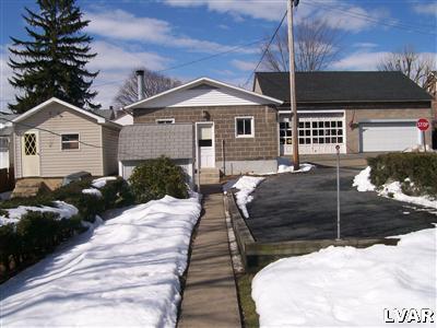 415 Ridge Street Emmaus, PA 18049 - Photo 4 of 23 Detached 2-car garage + addt'l parking pad