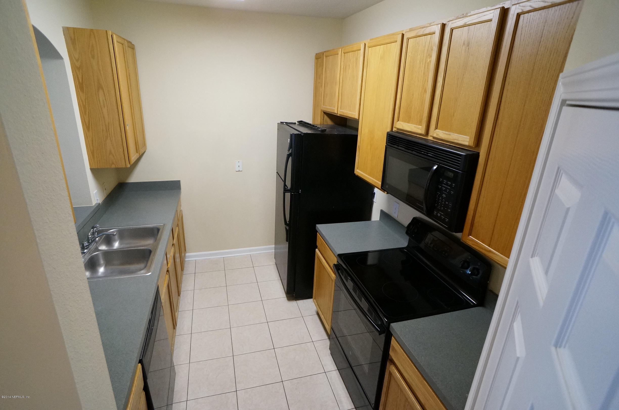 10550 Baymeadows Road, Unit 408 Jacksonville, FL 32256 - Photo 13 of 24 DSC03656