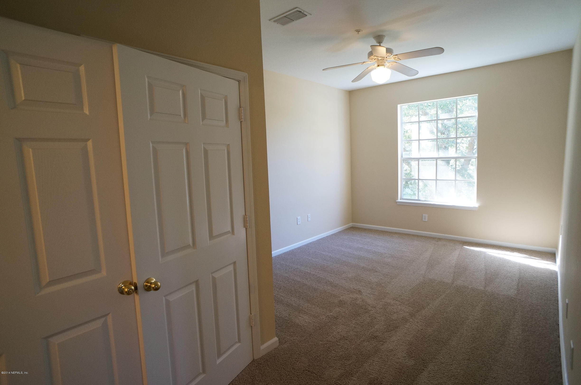 10550 Baymeadows Road, Unit 408 Jacksonville, FL 32256 - Photo 14 of 24 DSC03657
