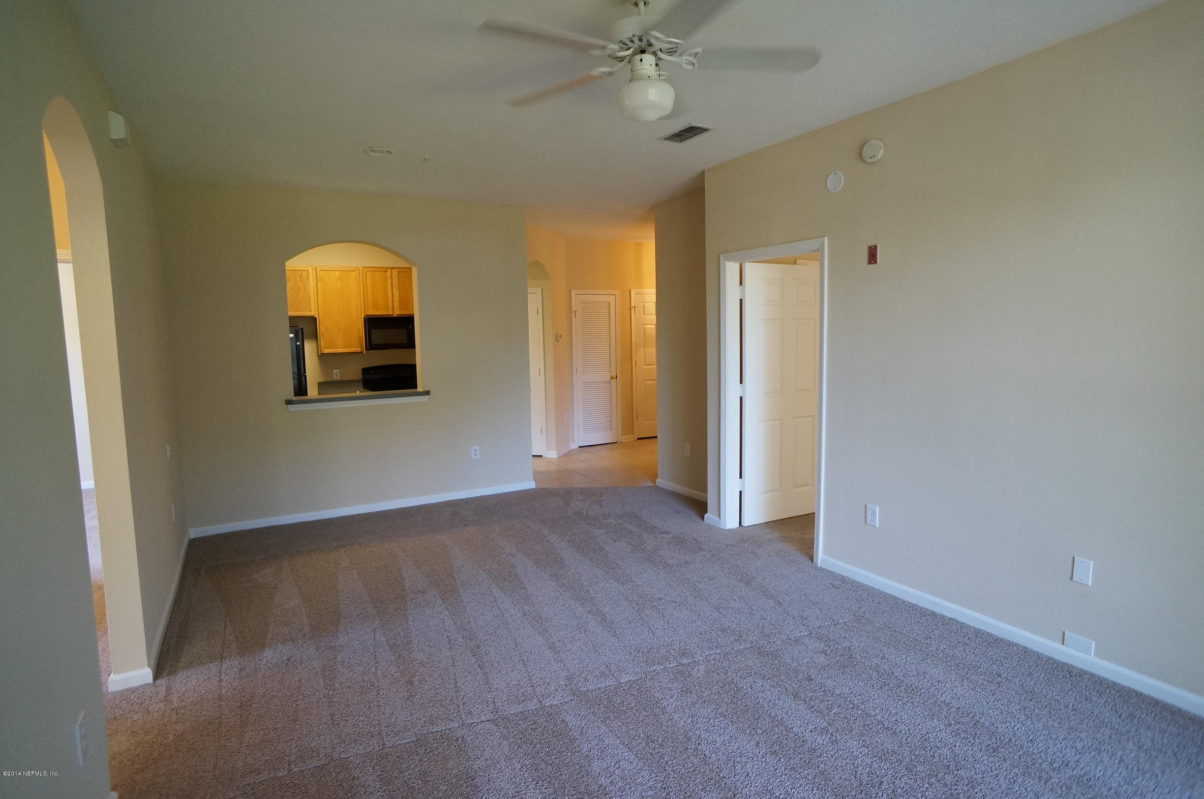 10550 Baymeadows Road, Unit 408 Jacksonville, FL 32256 - Photo 3 of 24 DSC03646