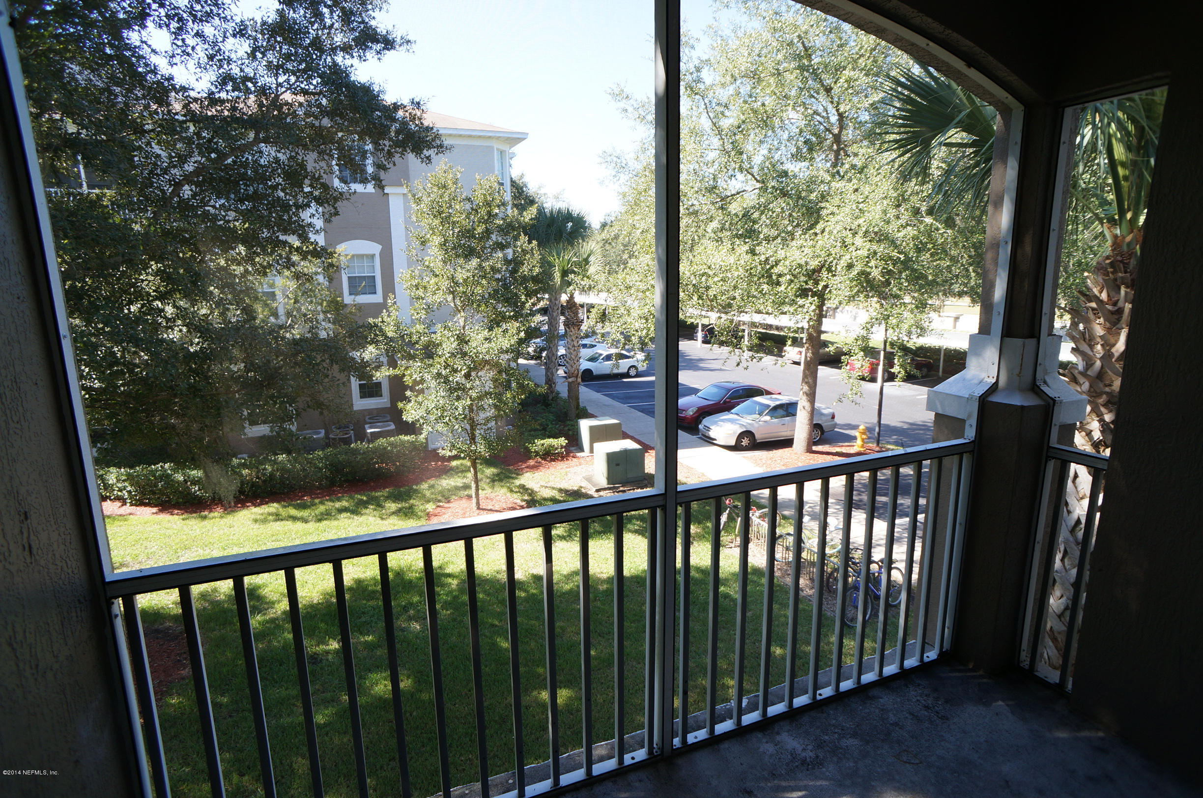 10550 Baymeadows Road, Unit 408 Jacksonville, FL 32256 - Photo 4 of 24 DSC03647