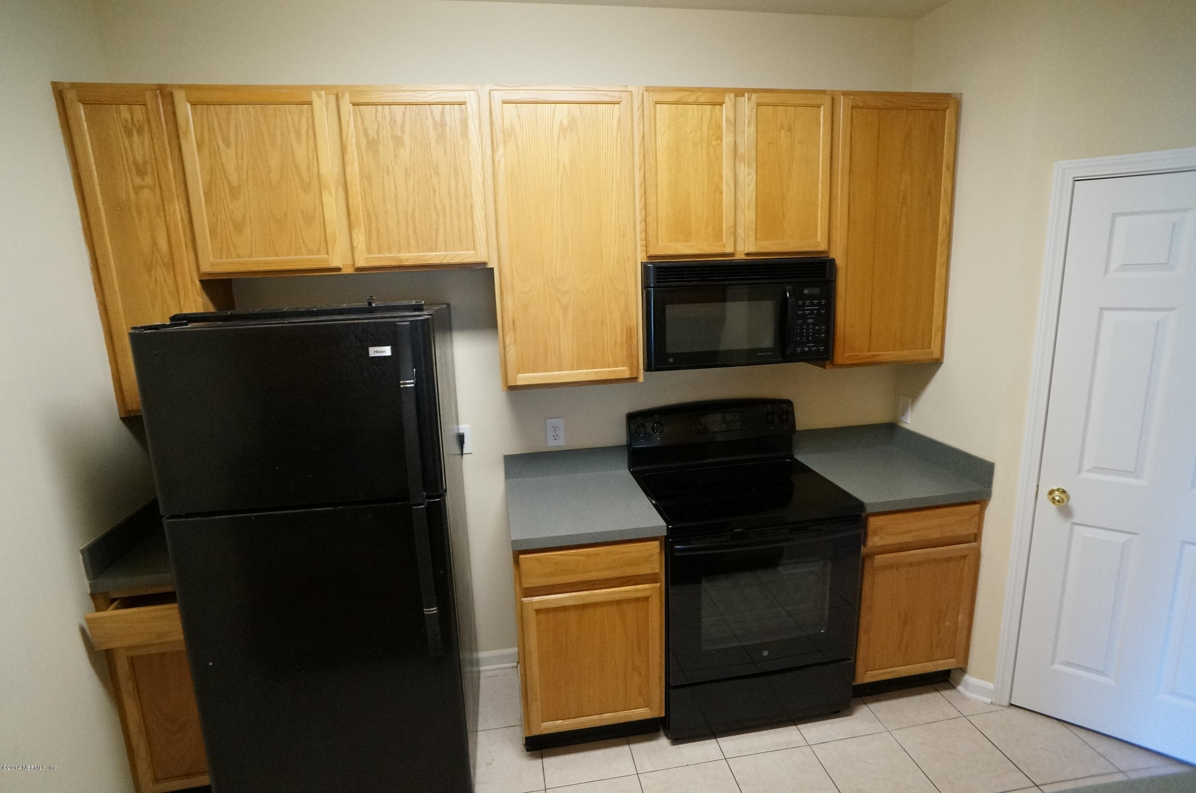 10550 Baymeadows Road, Unit 408 Jacksonville, FL 32256 - Photo 7 of 24 DSC03650