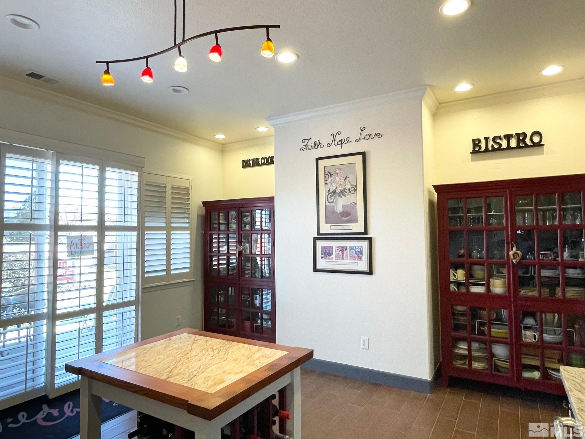 10526 Crystal Bay Drive Reno, NV 89521 - Photo 9 of 25 Photo 9