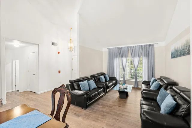 $649,900 | 5001 Hari Gopal Way, Sacramento, CA 95823