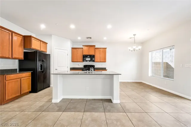 $2,100 | 33 Jasmine Point Street, Henderson, NV 89074