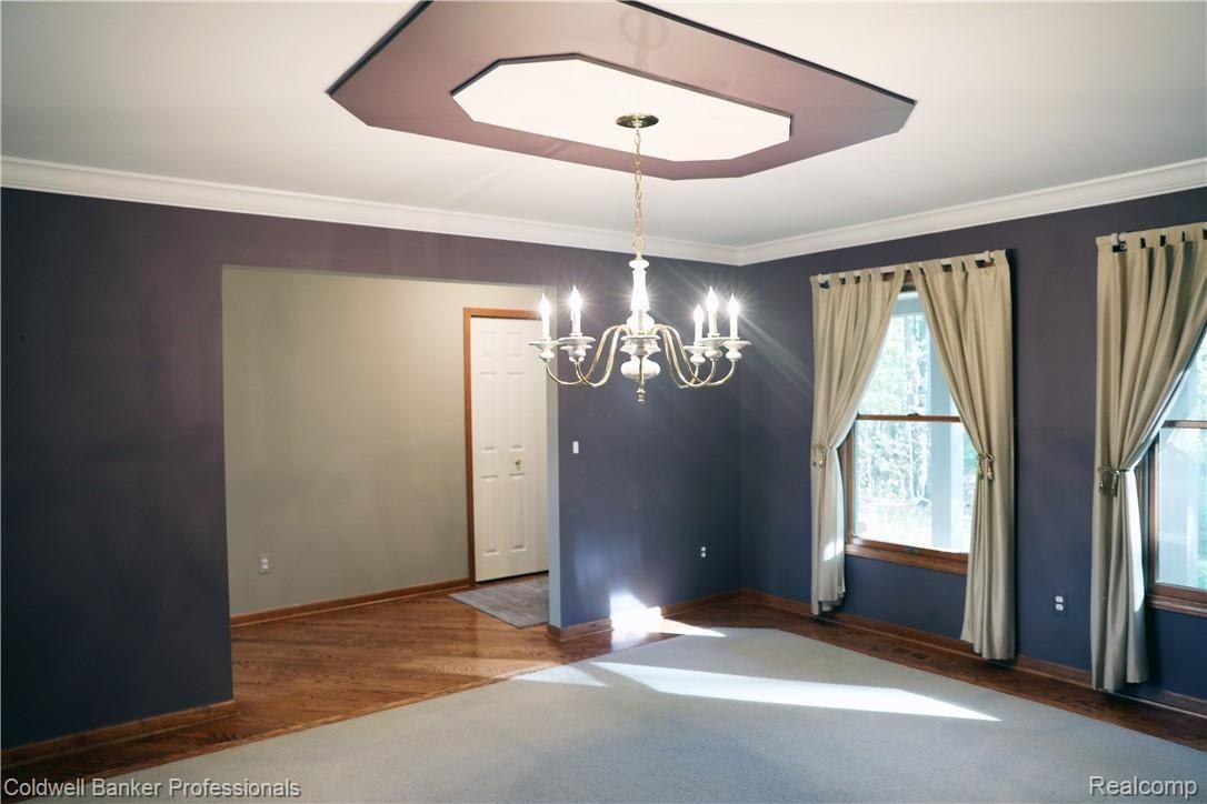 9840 Norman Road Clarkston, MI 48348 - Photo 16 of 45 The best in trims and upgrades.