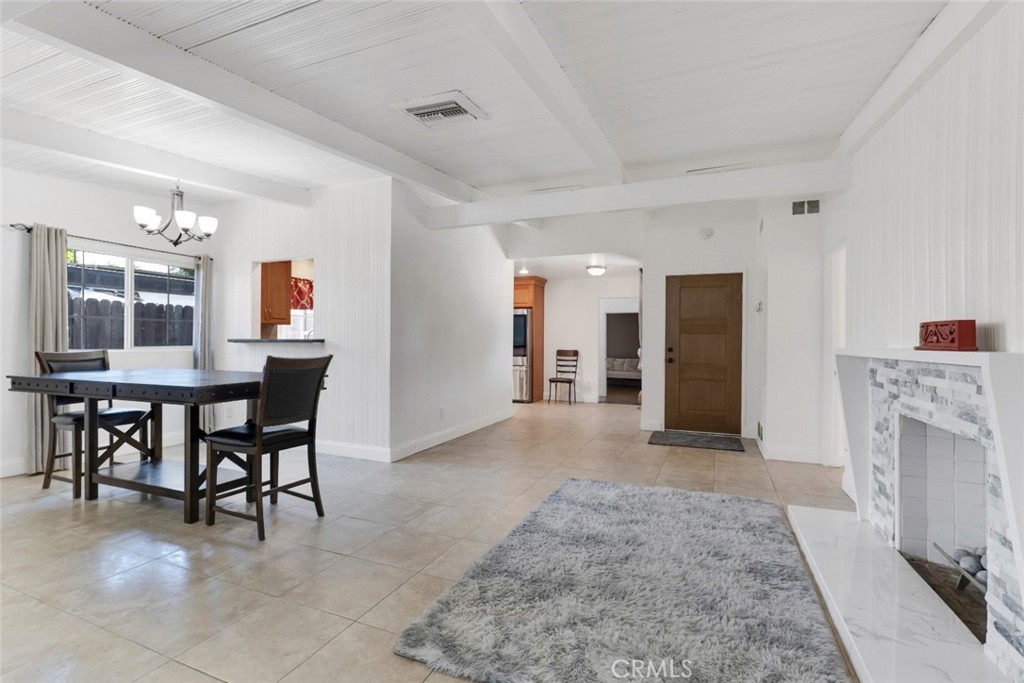 18027 Hatton Street Reseda, CA 91335 - Photo 12 of 50
