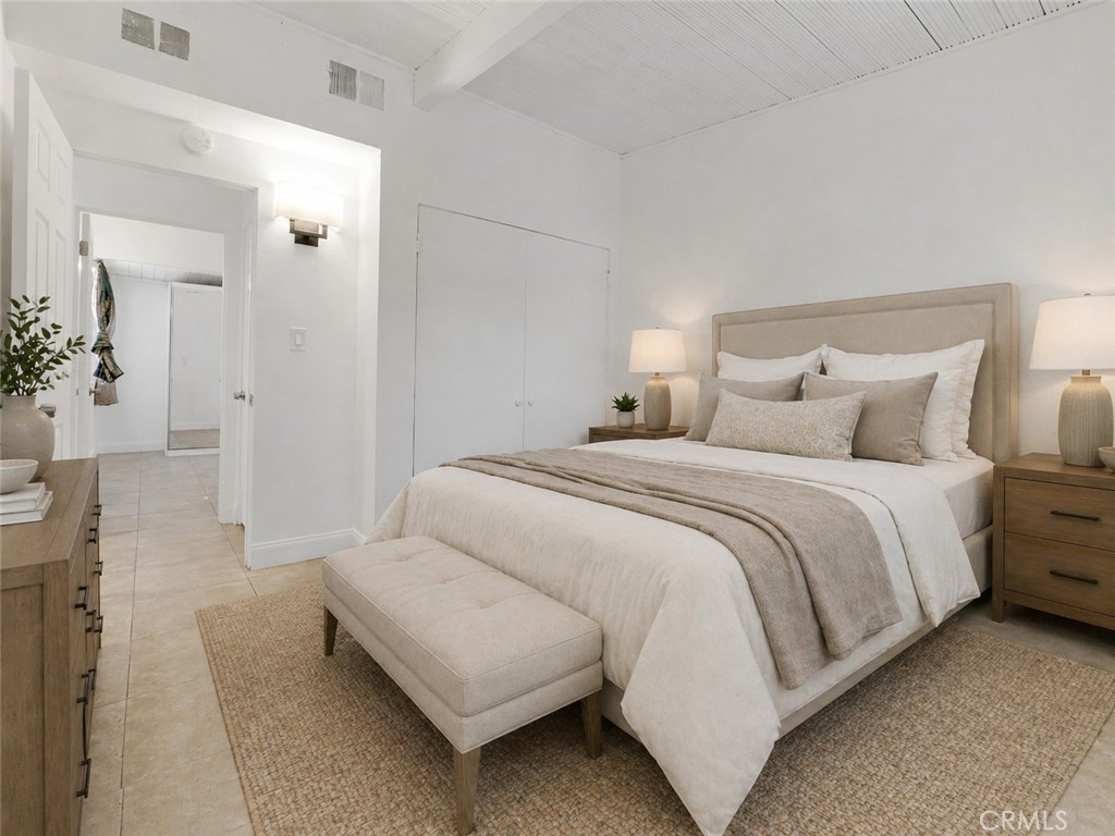 18027 Hatton Street Reseda, CA 91335 - Photo 31 of 50 VIRTUAL STAGING