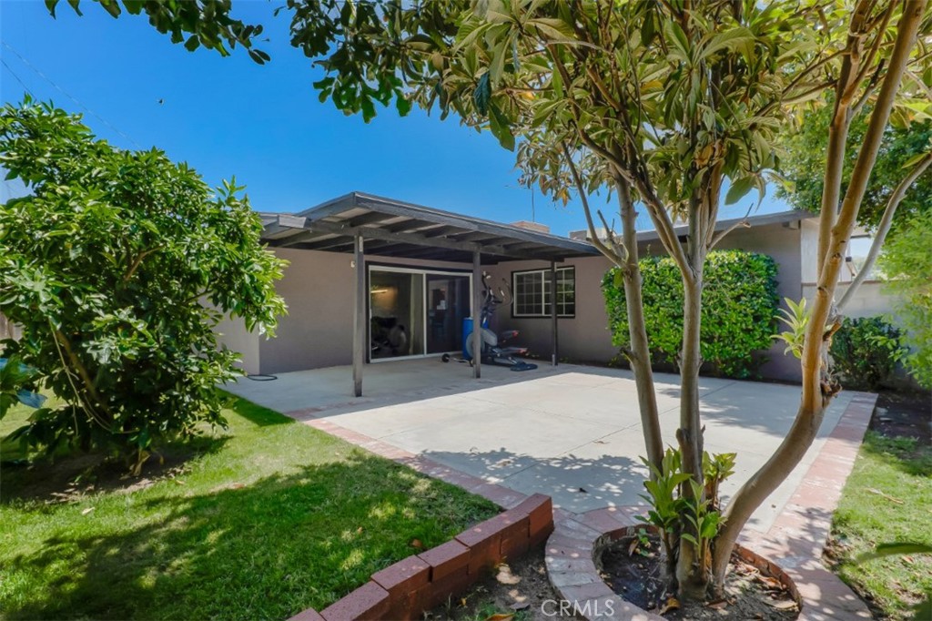 18027 Hatton Street Reseda, CA 91335 - Photo 45 of 50