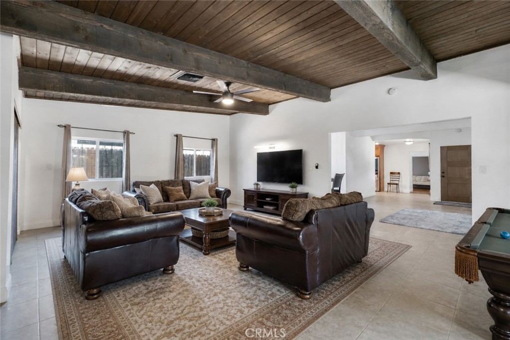 18027 Hatton Street Reseda, CA 91335 - Photo 8 of 50 VIRTUAL STAGING