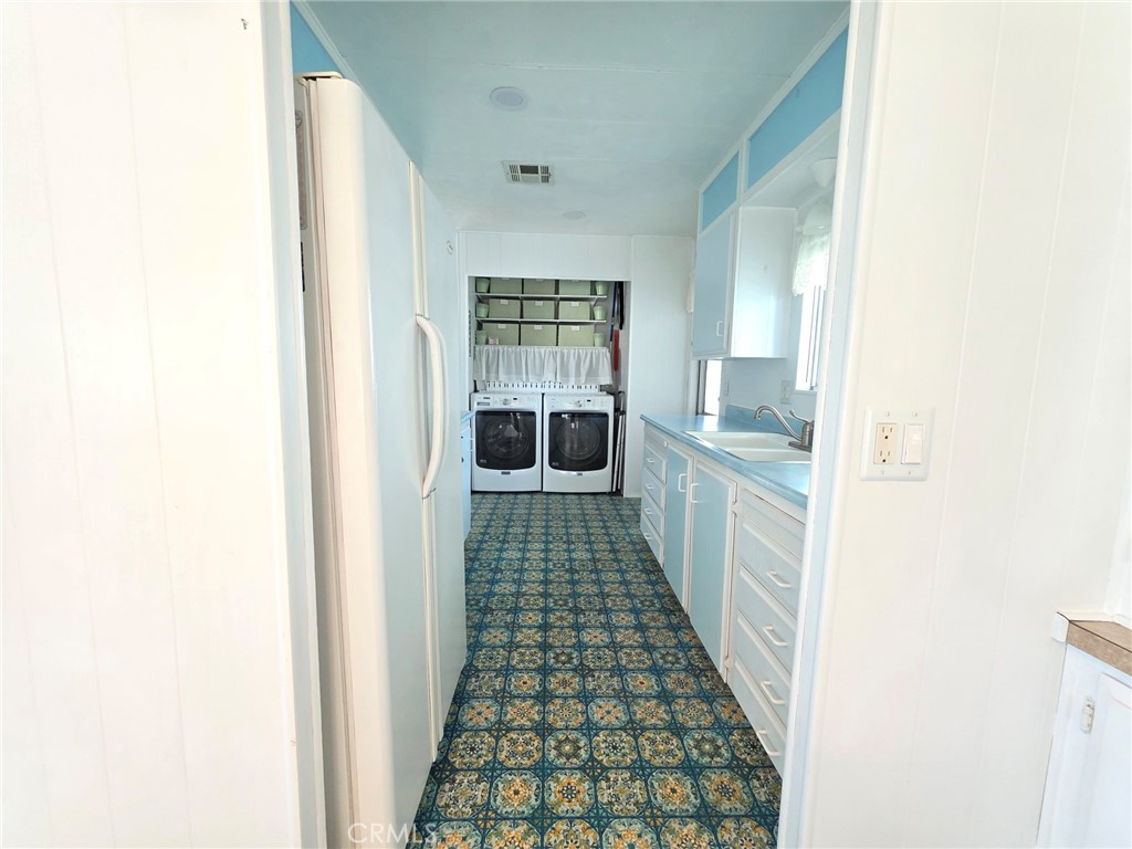 20806 Gridley Road, Unit 52 Lakewood, CA 90715 - Photo 28 of 51