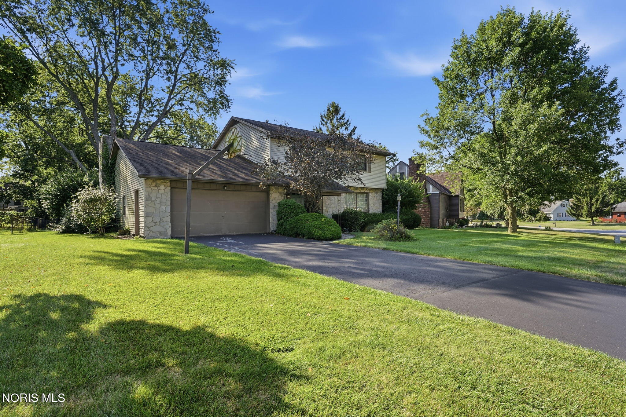 2415 Sweetwater Road Findlay, OH 45840 - Photo 3 of 10 Gallery Image 3