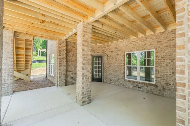 $649,445 | 278 Vine Rdg Drive, Winston-Salem, NC 27127