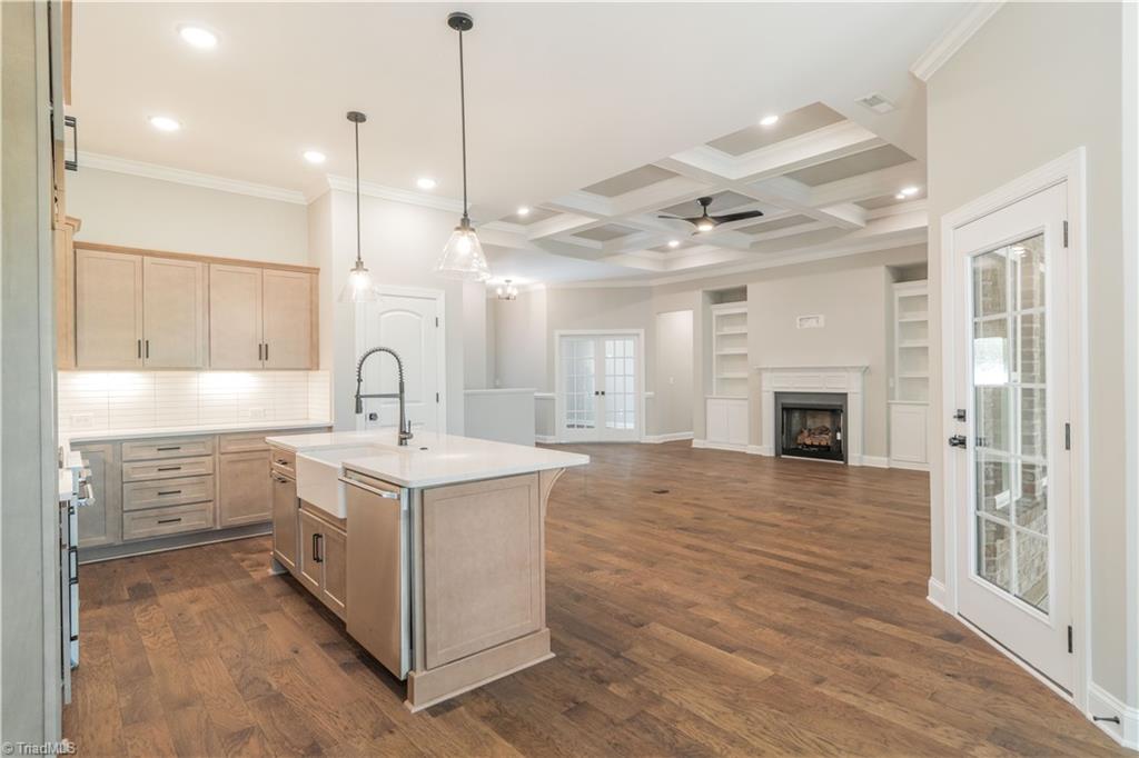278 Vine Rdg Drive Winston-Salem, NC 27127 - Photo 10 of 50 Kitchen