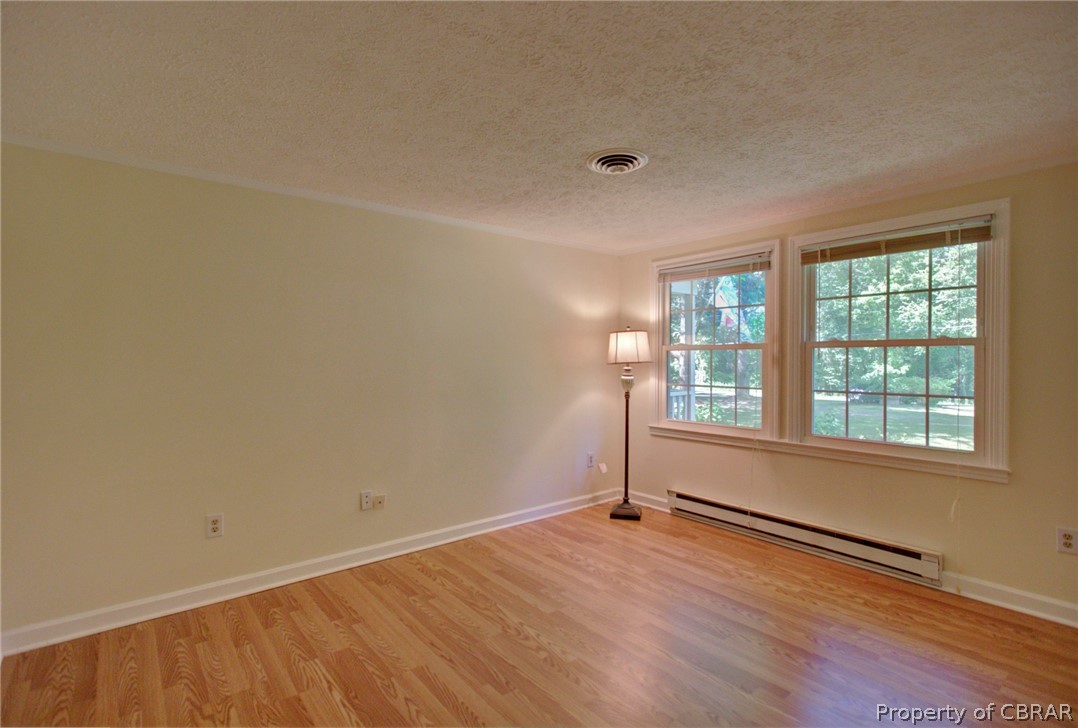 198 Edgewater Road Saluda, VA 23149 - Photo 16 of 31 Bedroom 3