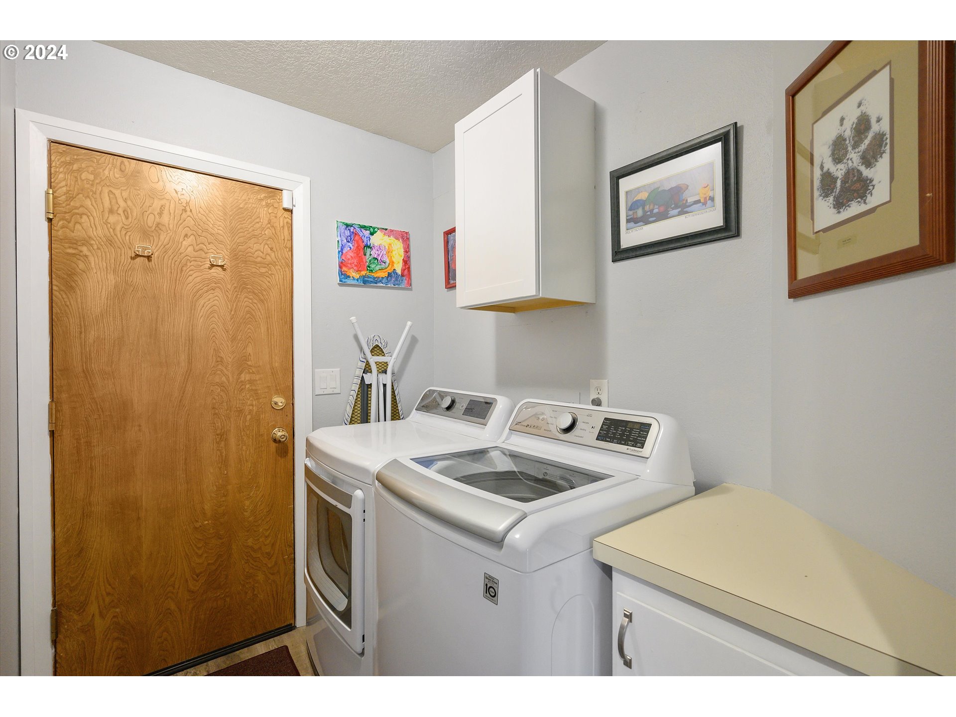 5758 Southwest Calusa Loop Tualatin, OR 97062 - Photo 18 of 28 Gallery Image 18