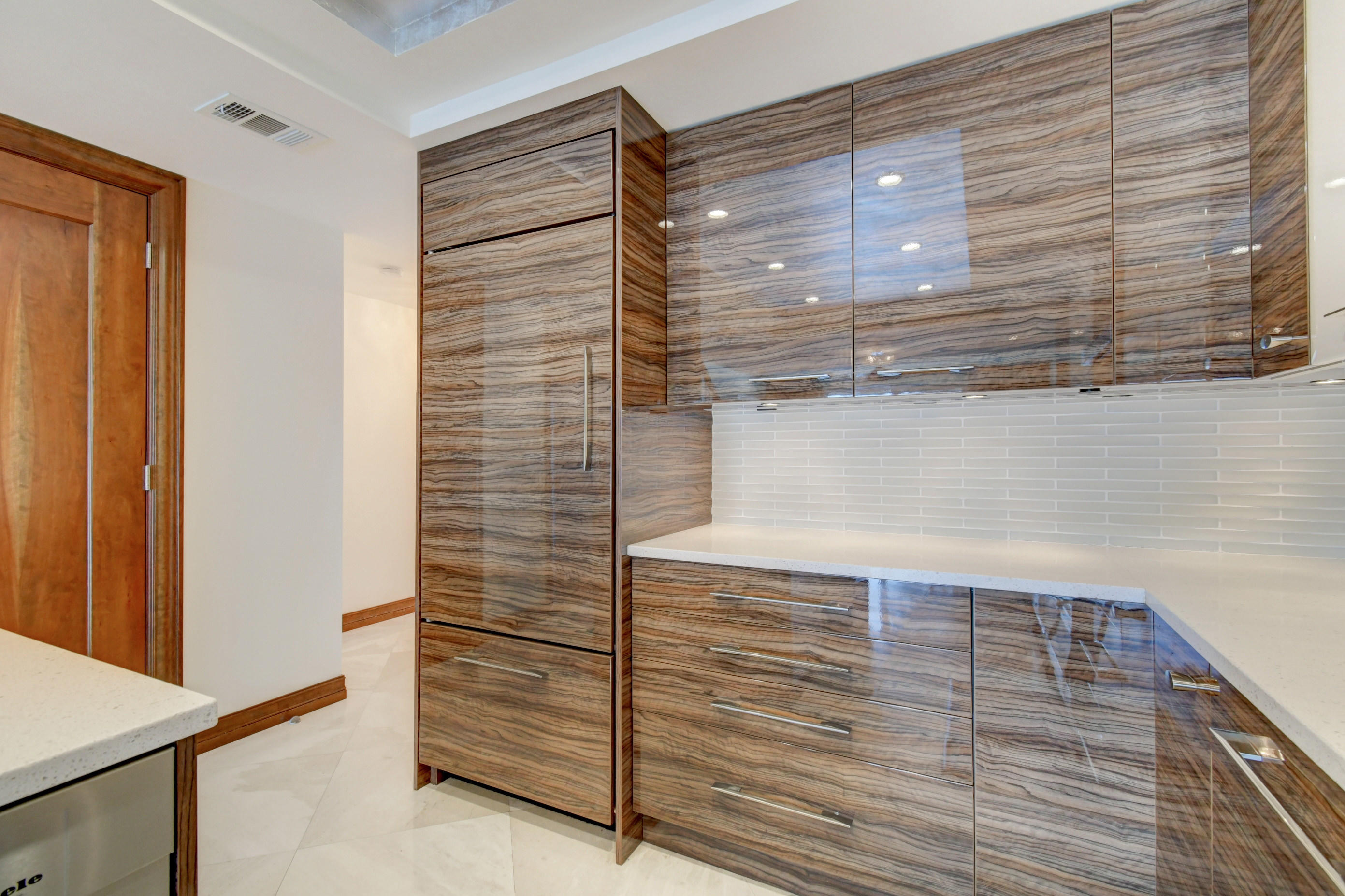 888 Jeffery Street Boca Raton, FL 33487 - Photo 11 of 57 31_dsc_2024_5_6_7_8