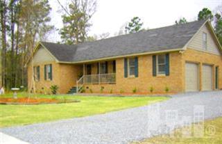 122 Beasley Road Wilmington, NC 28409 - Photo 1 of 9 Primary Photo
