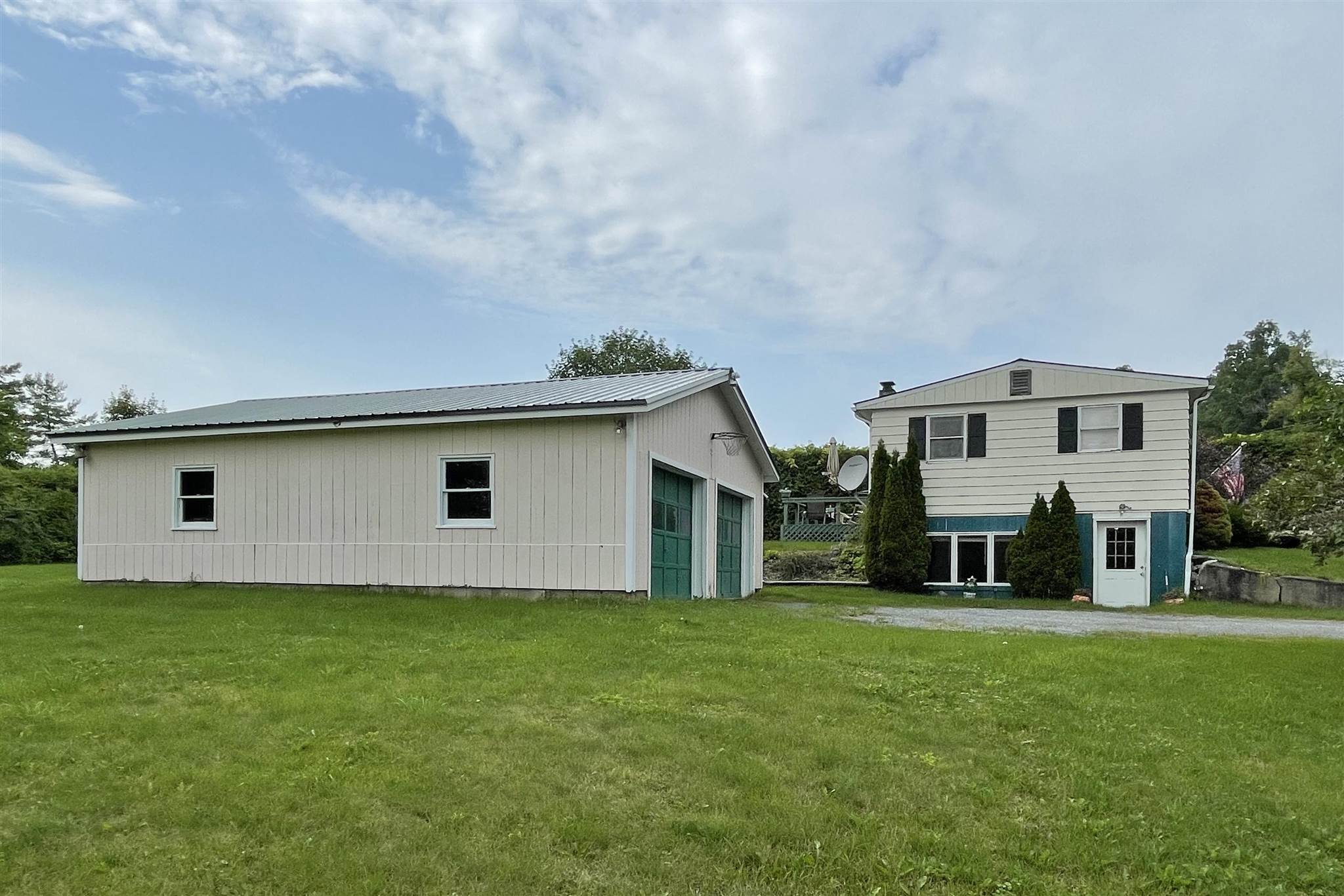 817 Hardscrabble Road Bristol, VT 05443 - Photo 12 of 17