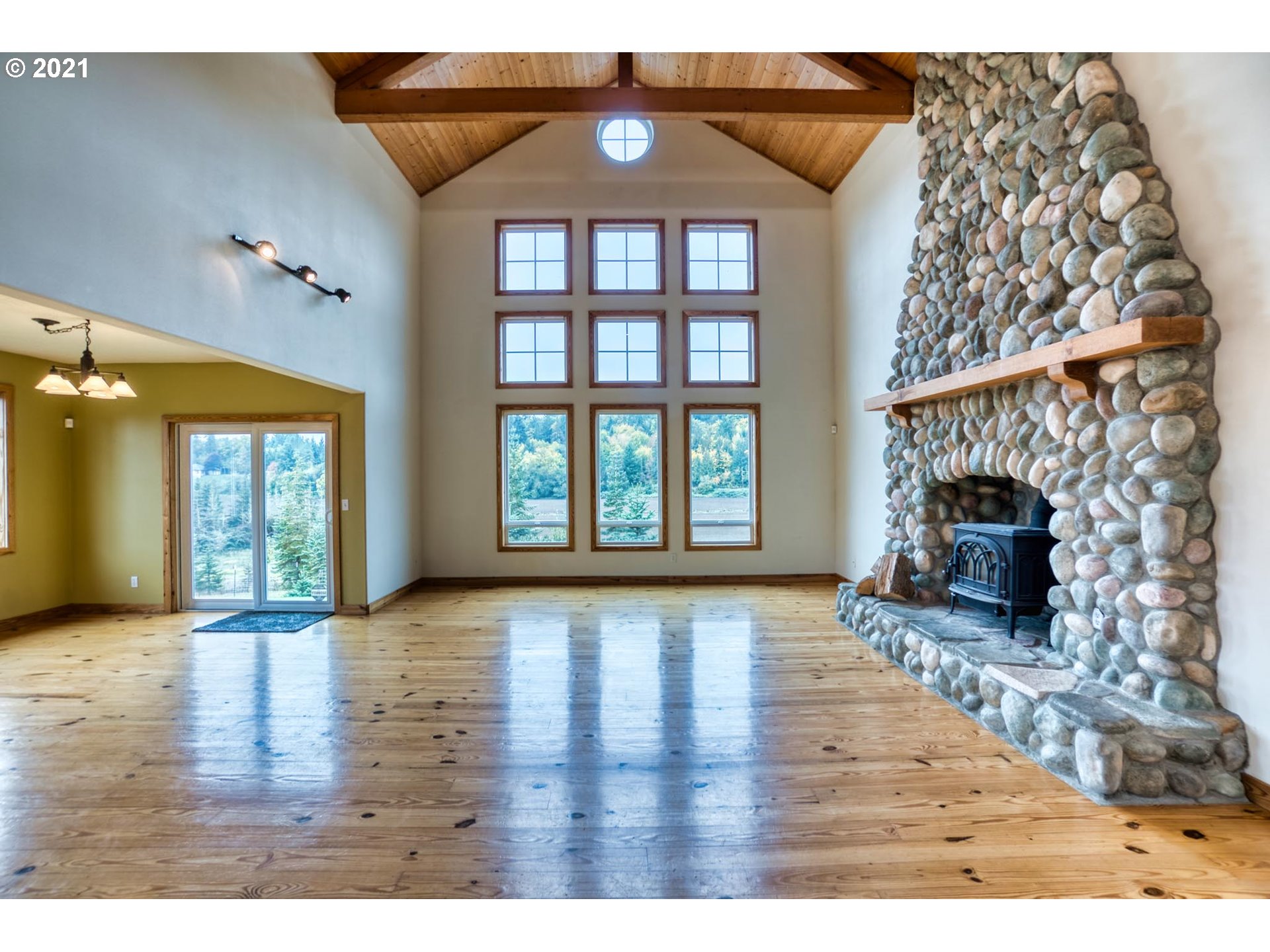 37370 Northwest Hahn Road Banks, OR 97106 - Photo 5 of 32 Gallery Image 5
