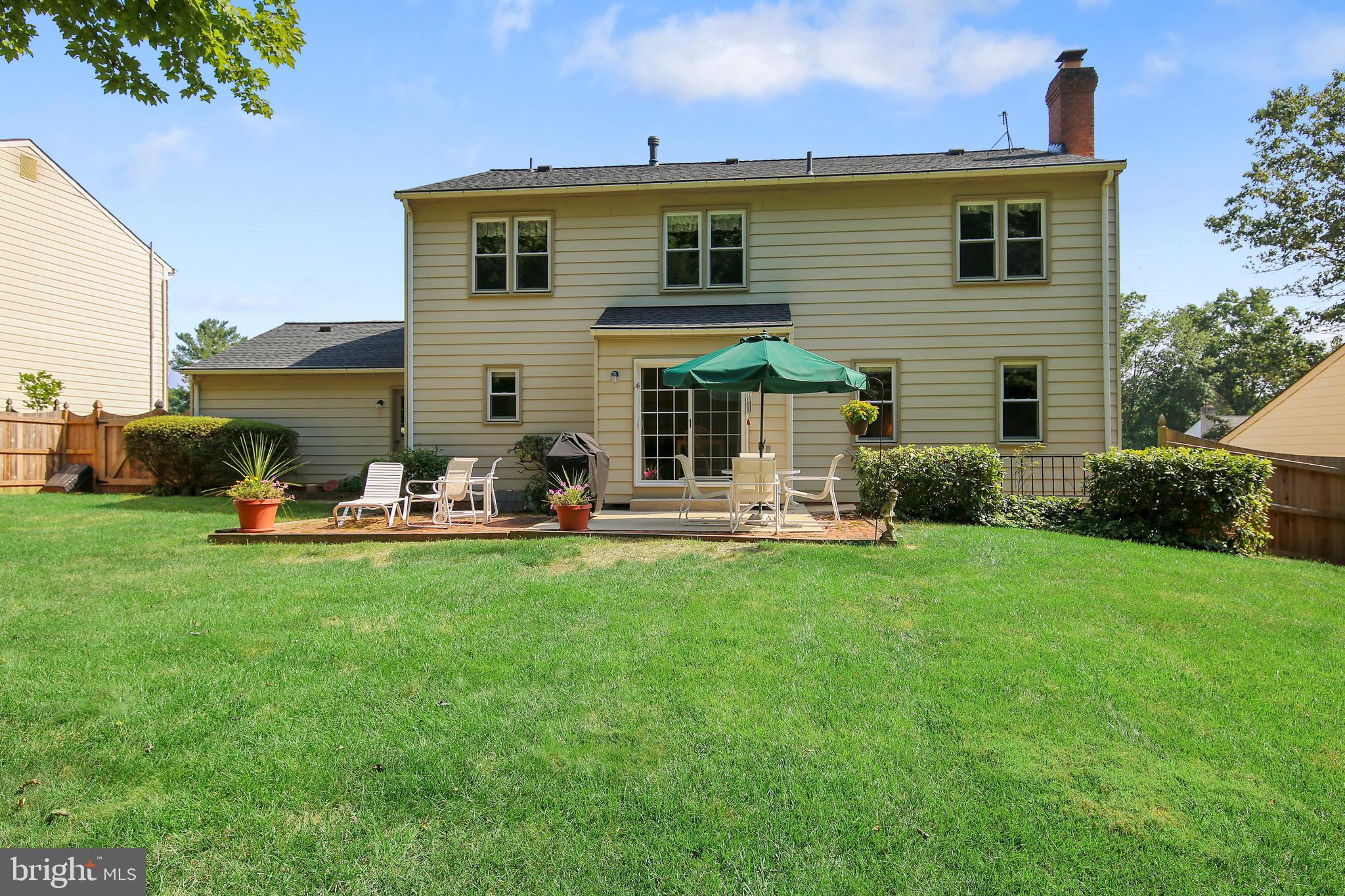 2316 Holly Spring Drive Silver Spring, MD 20905 - Photo 2 of 28