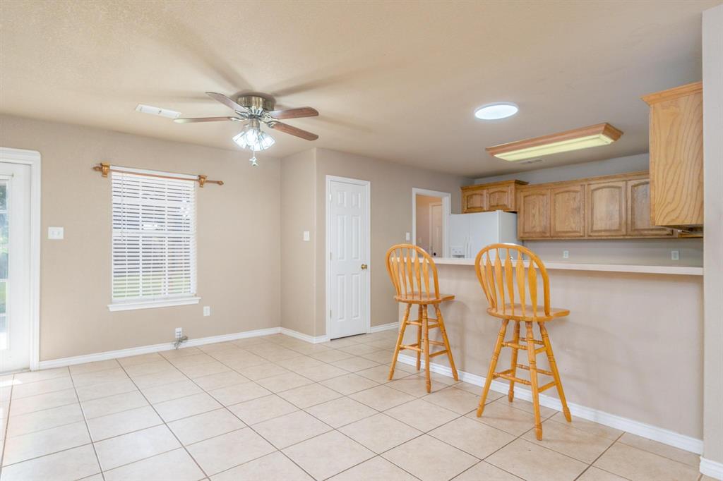 207 Locust Street Merkel, TX 79536 - Photo 7 of 40